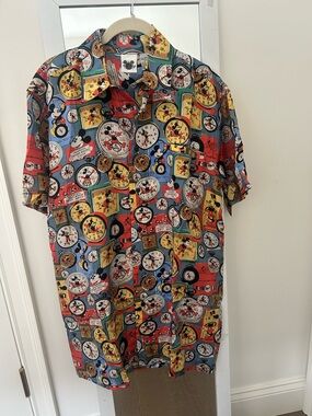 Vintage Mickey Mouse Multicolor Clock Short-Sleeve Shirt